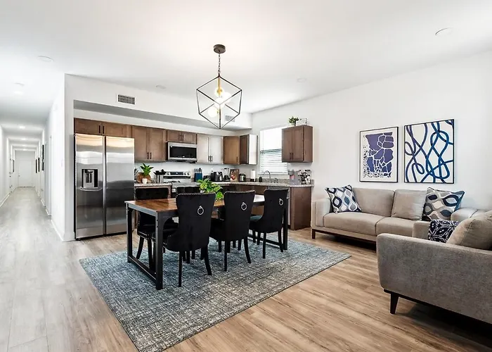 Spacious 5Br Getaway In Nola