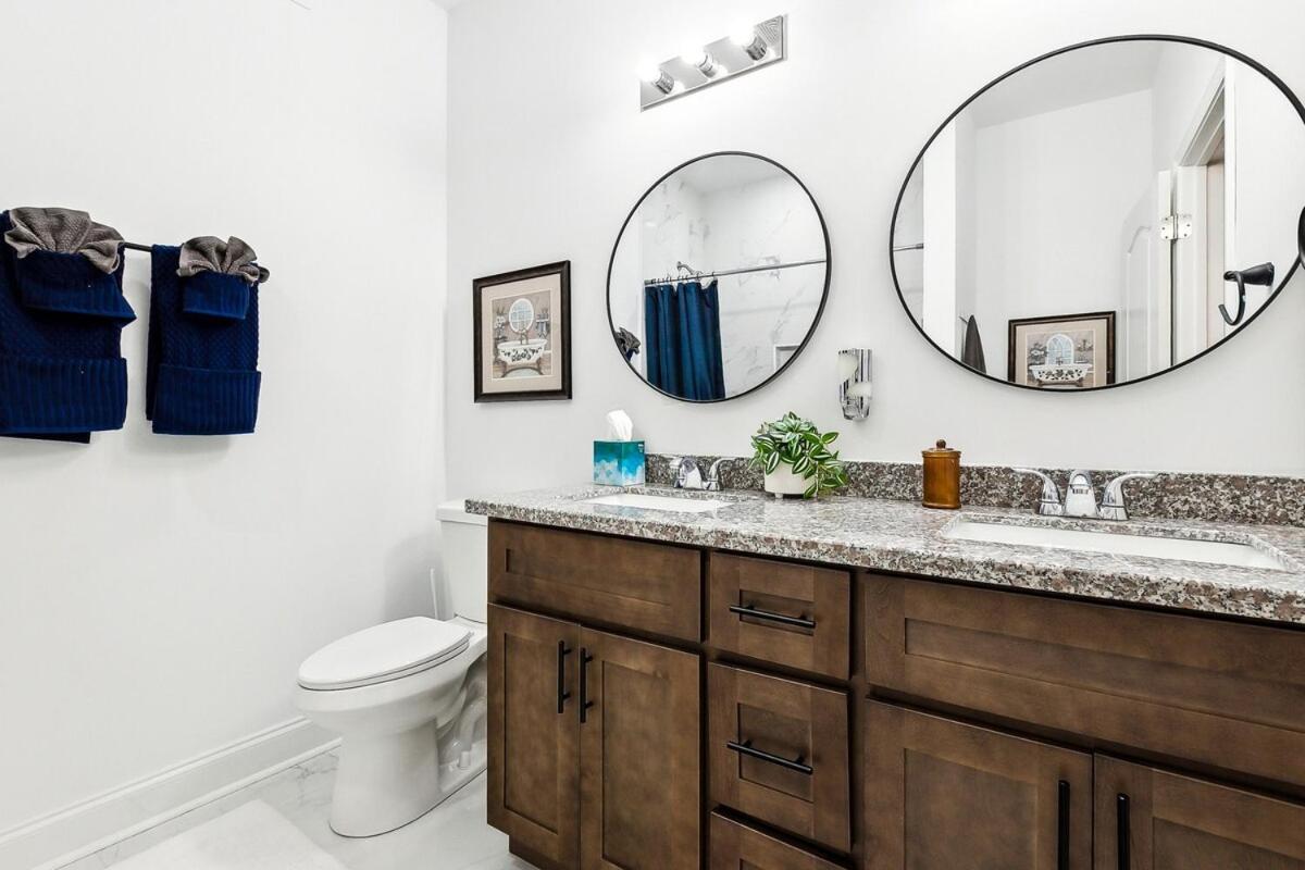 Spacious 5br Getaway In Nola Apartment *