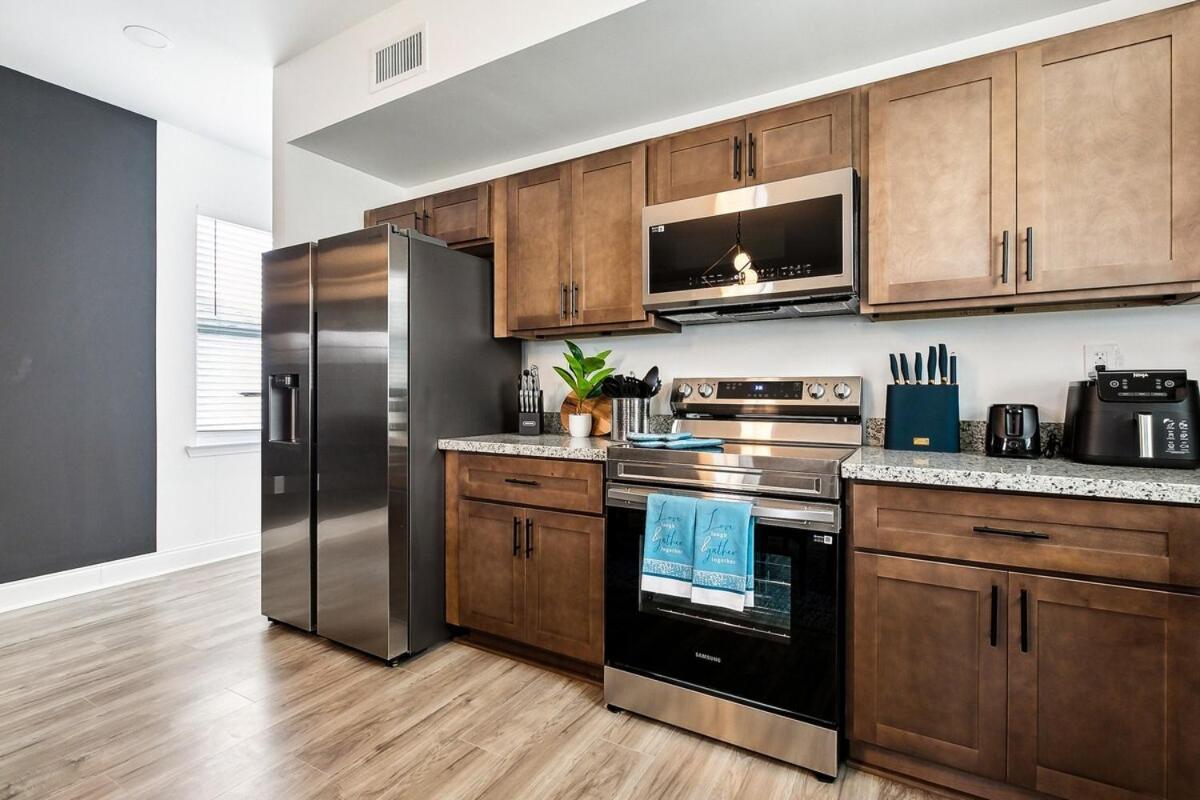 Spacious 5br Getaway In Nola Apartment New Orleans